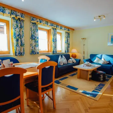 アパート Erika By Monicare